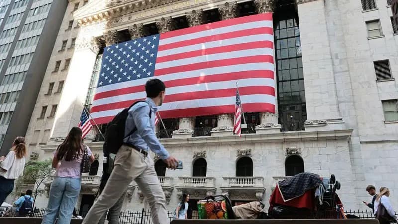 A resiliência americana: Por que a economia dos EUA supera seus rivais globais?