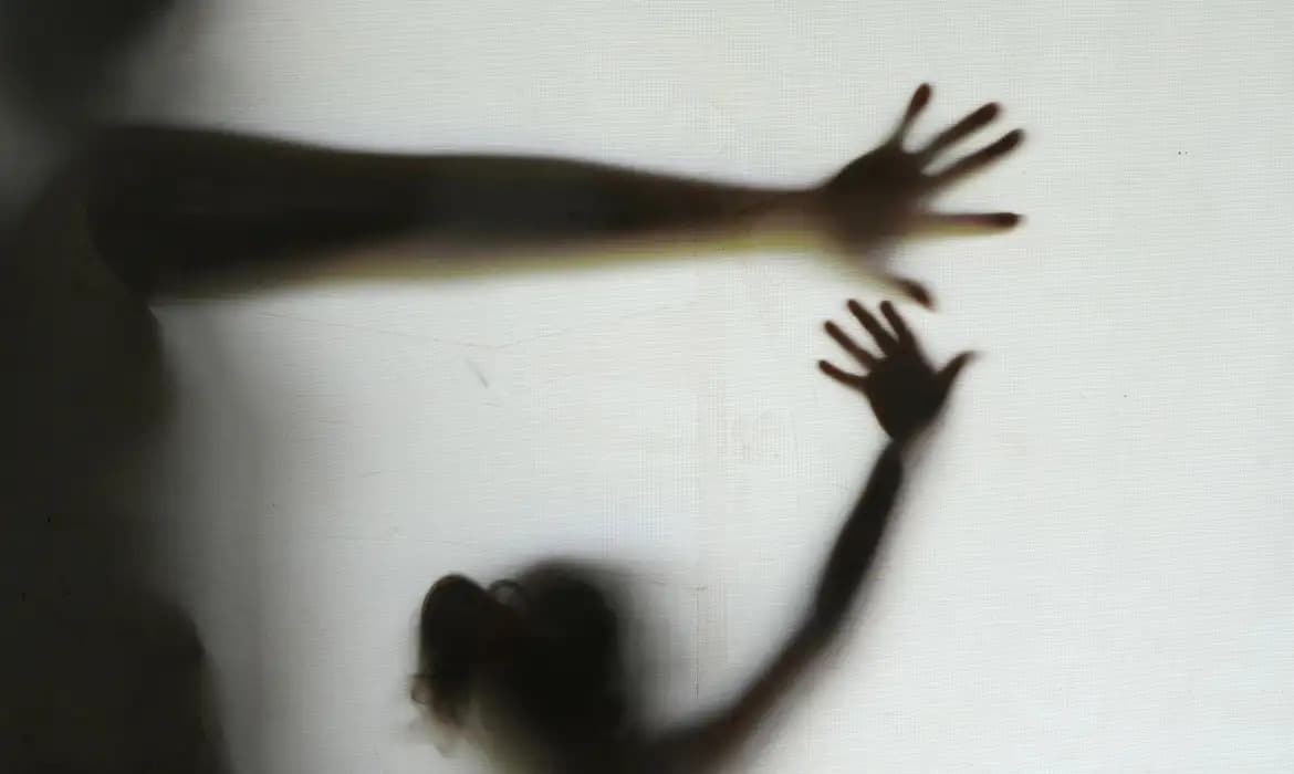 MPPE acompanha denúncia de violência sexual contra adolescente em Petrolina