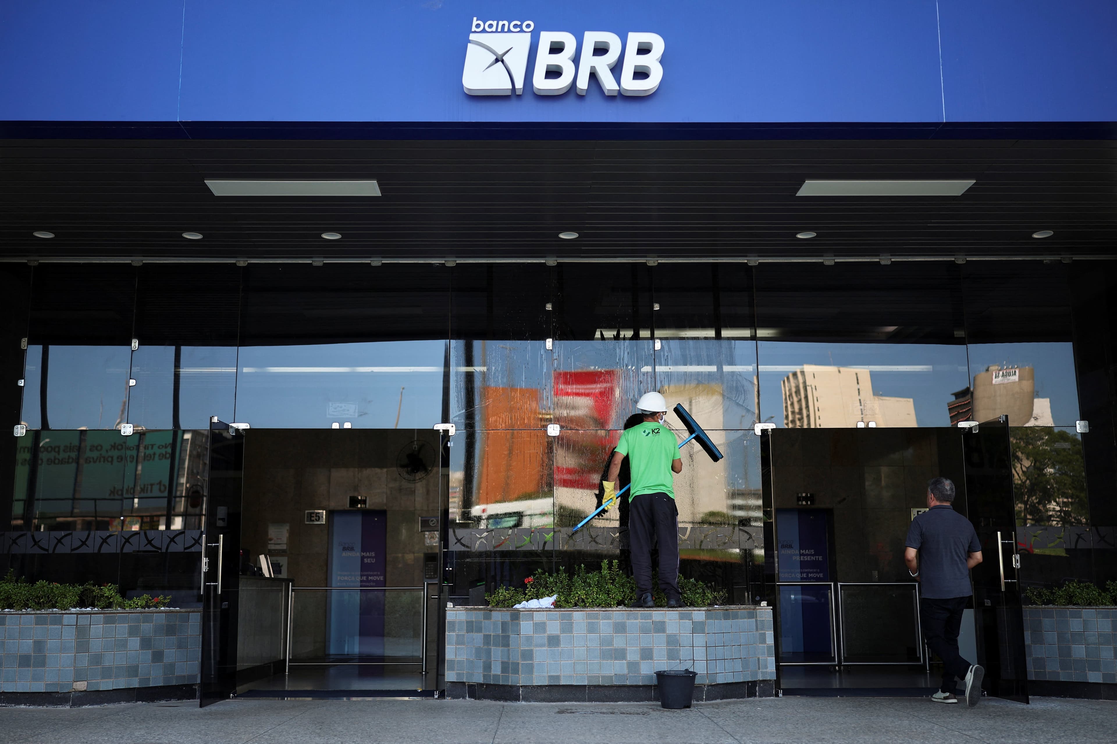 Banco de Brasília anuncia aumento de capital de até R$ 8,86 bilhões