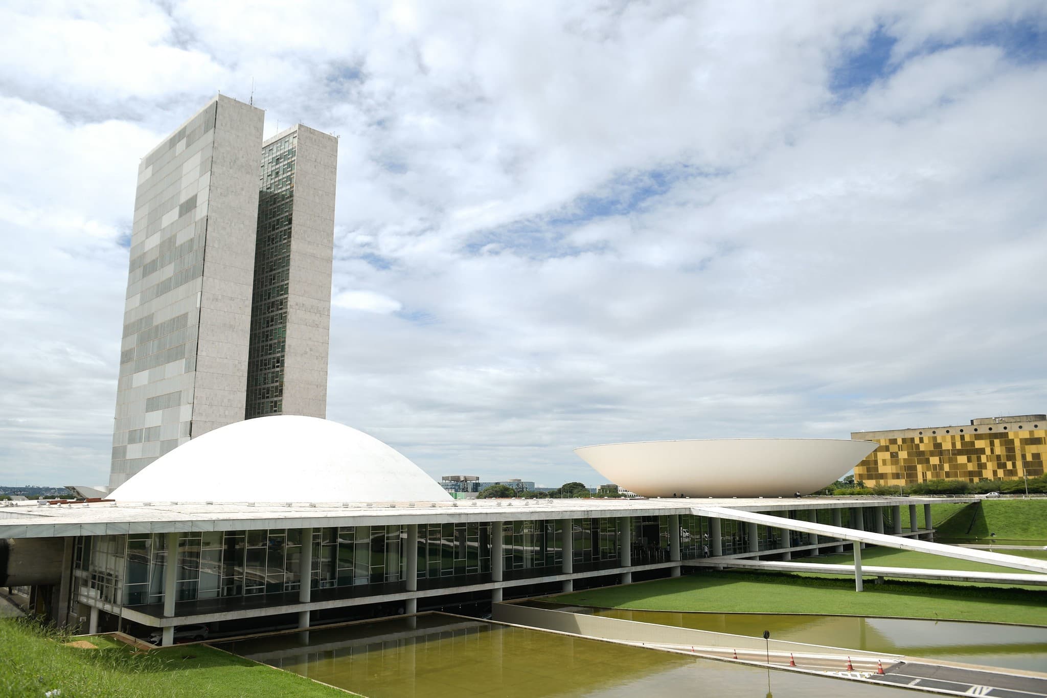 Pesquisa Quaest aponta cenário eleitoral para o Senado no Rio de Janeiro em 2026