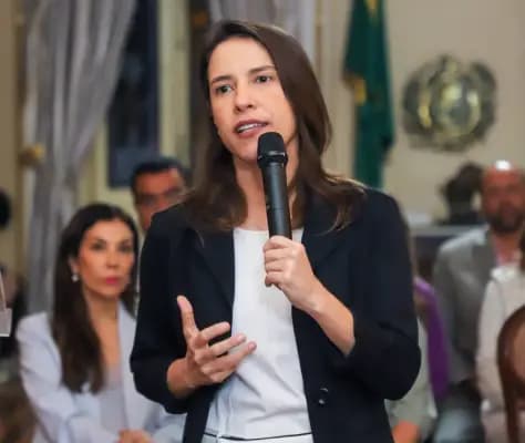 Dificuldades Não Me Intimidam", Diz Raquel Lyra em Meio à Pressão Política