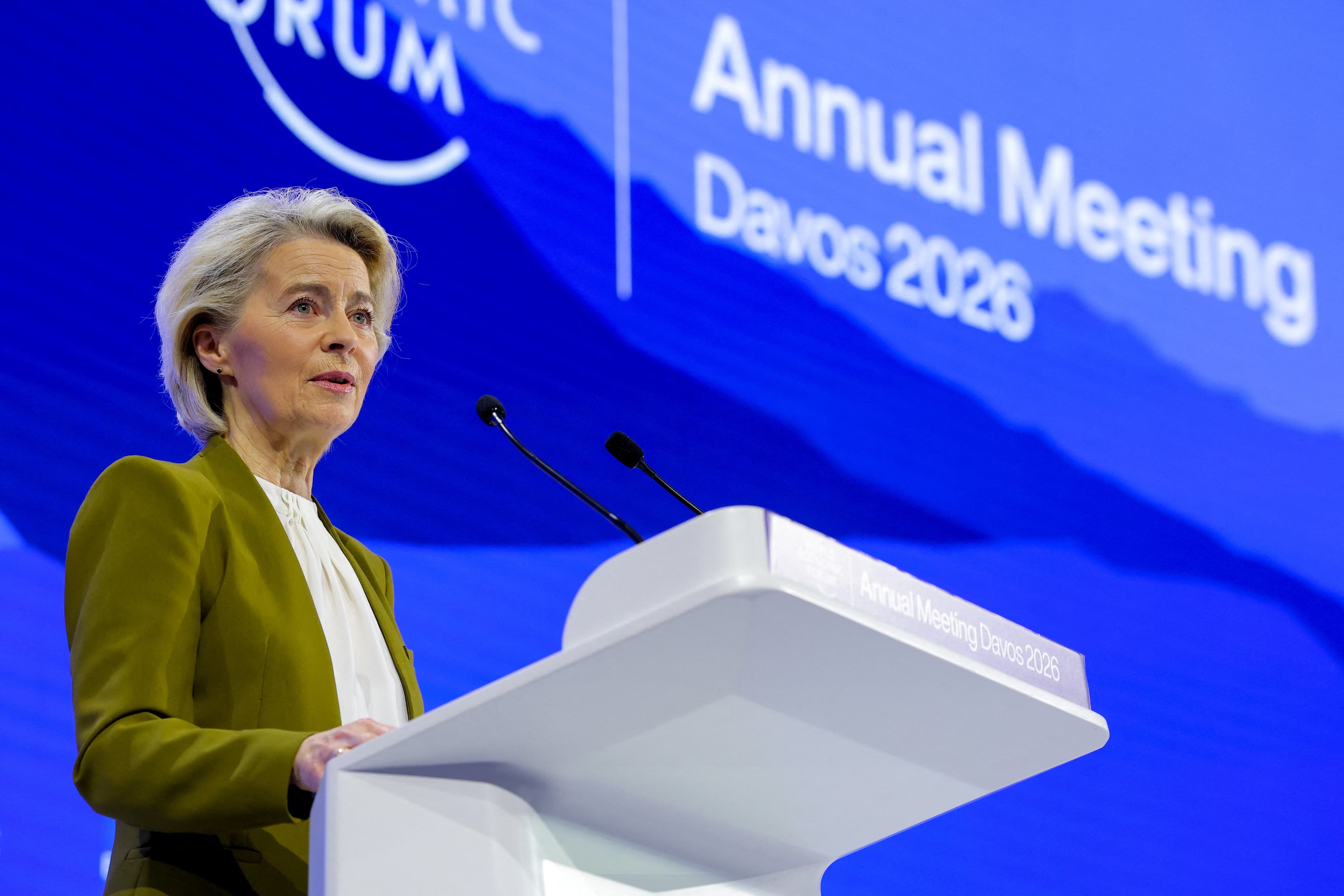 União Europeia firma acordo comercial estratégico com os Estados Unidos para evitar taxações