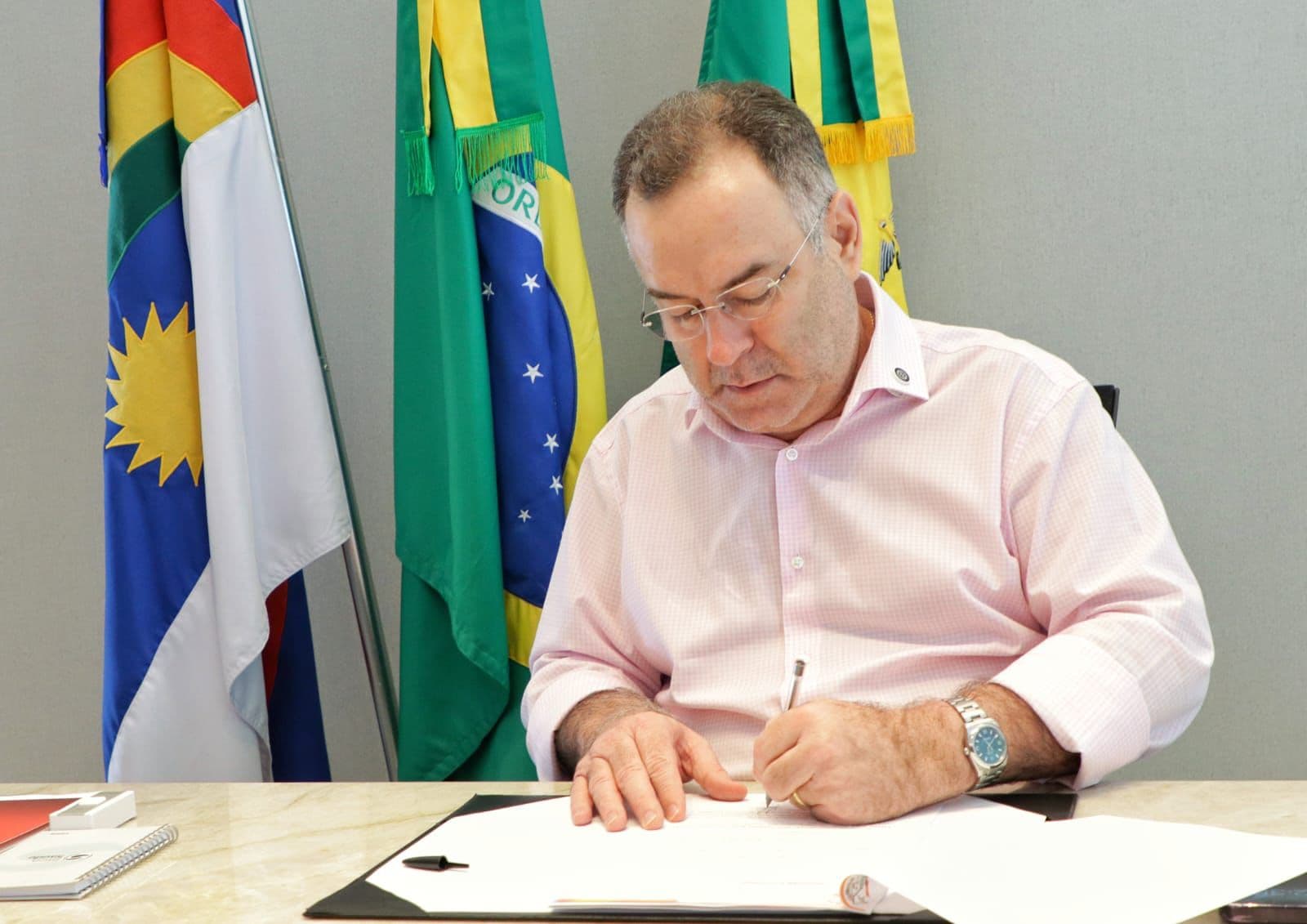 Zeca Cavalcanti propõe isenção da taxa de iluminação para mais de 3 mil famílias em Arcoverde