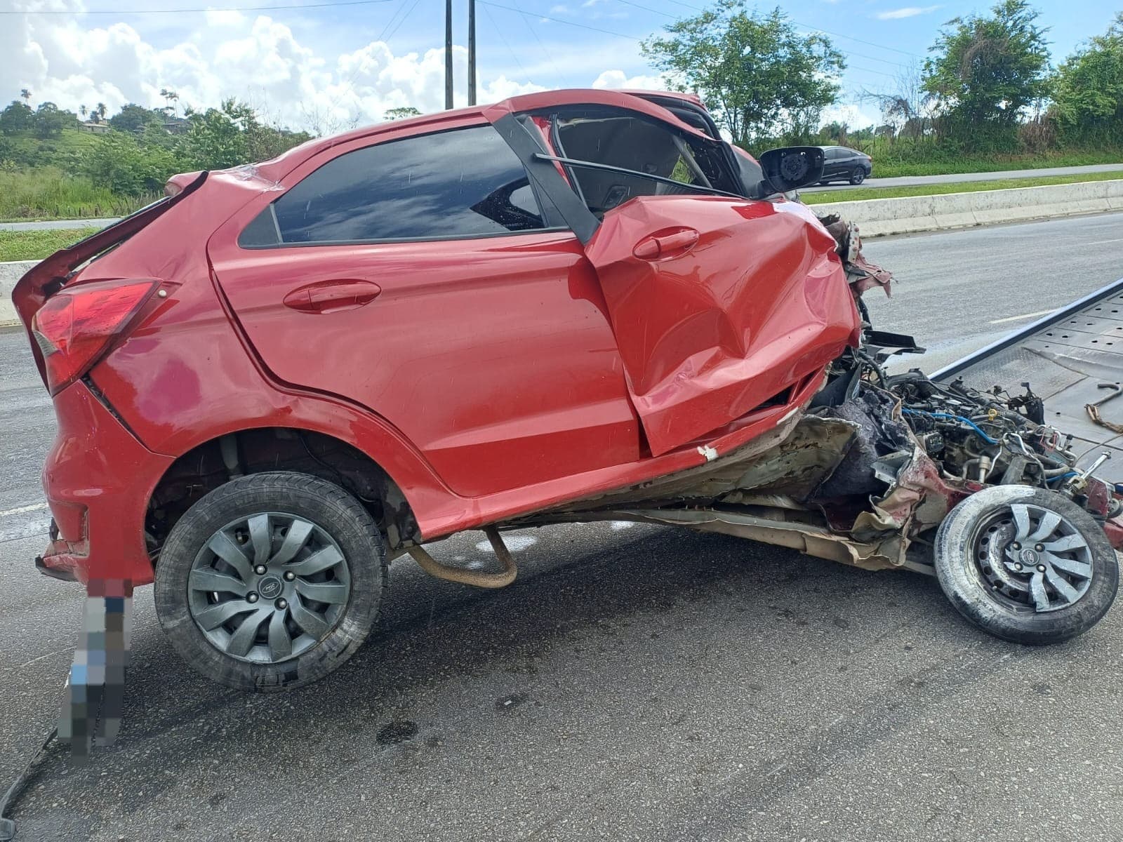 Acidente grave deixa motorista ferido na BR-408 em São Lourenço da Mata