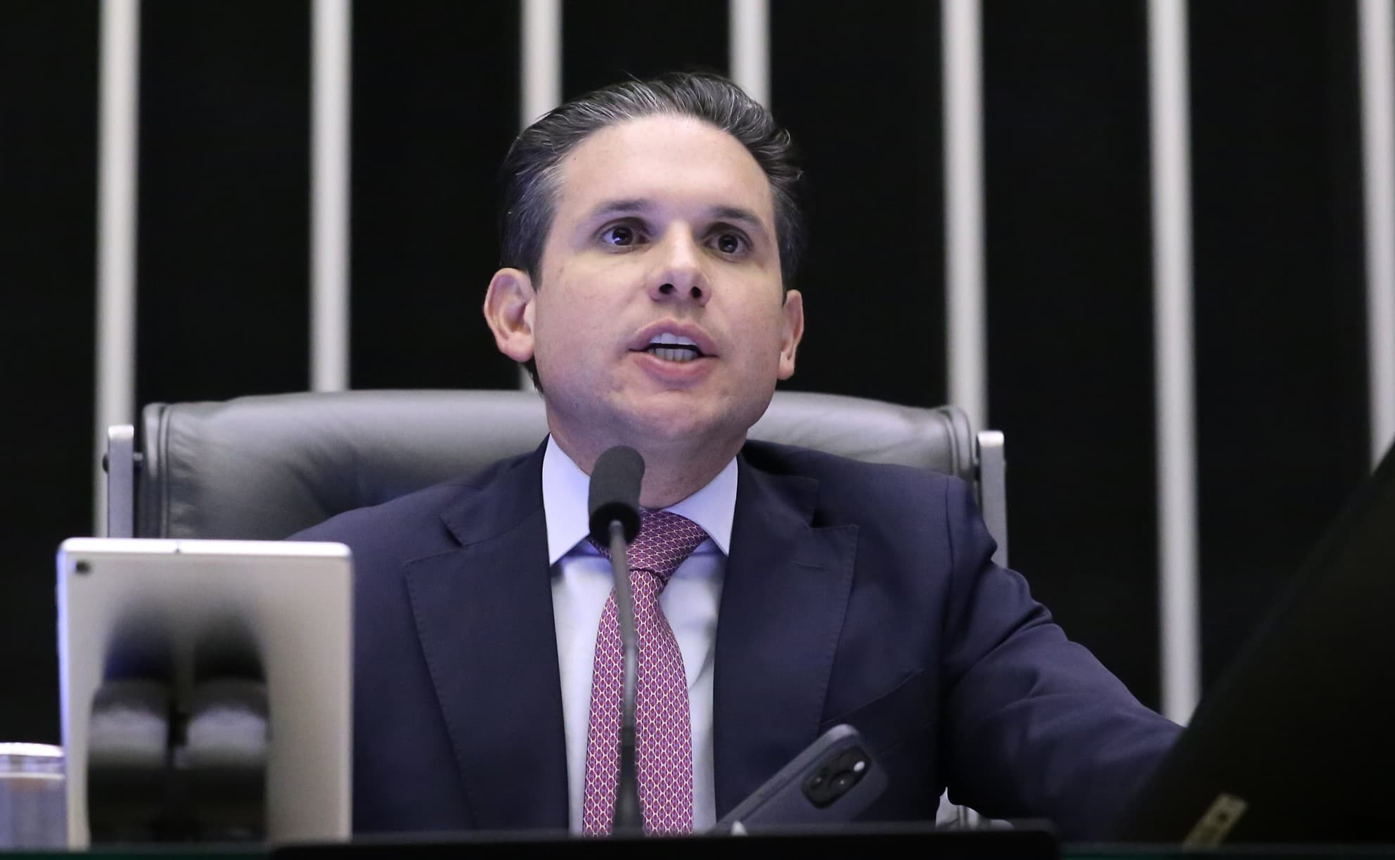 PEC da Escala 6x1 entra na reta final: Câmara planeja votação até o fim de maio