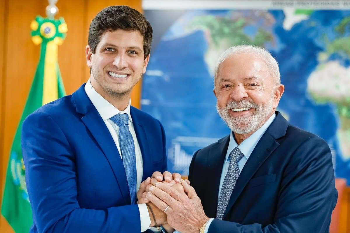 João Campos reforça aliança com Lula e defende permanência de Alckmin na vice-presidência