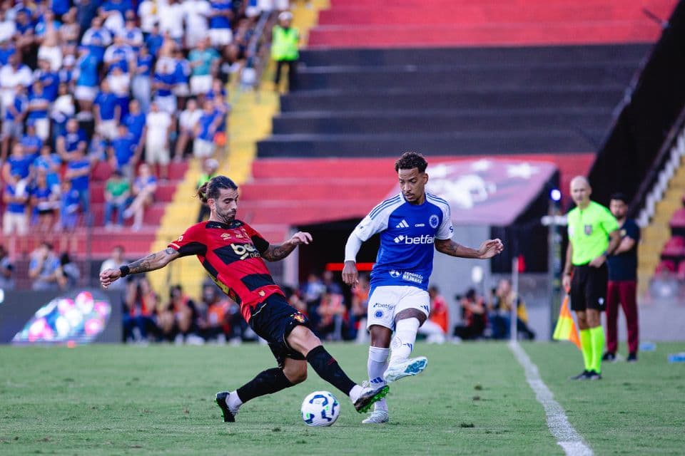 Na estreia de António Oliveira, Sport é goleado pelo Cruzeiro na Ilha do Retiro