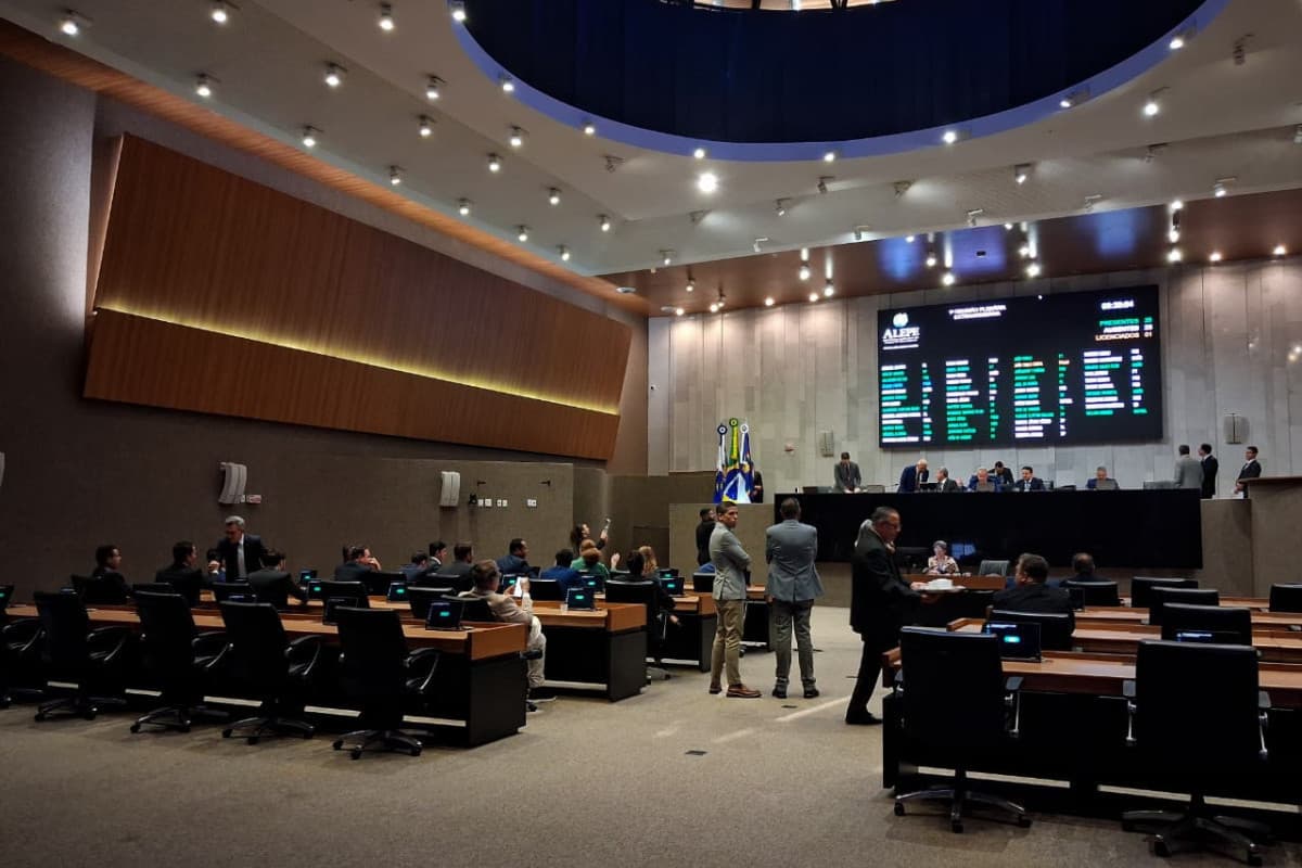 Alepe aprova convocação extraordinária para votar projetos do Executivo estadual