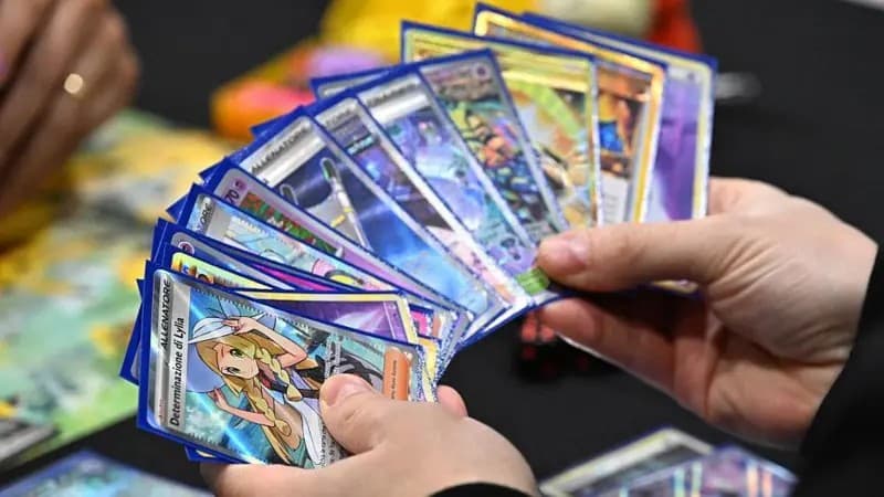 Onda de furtos a lojas de cartas Pokémon gera prejuízo milionário no Reino Unido
