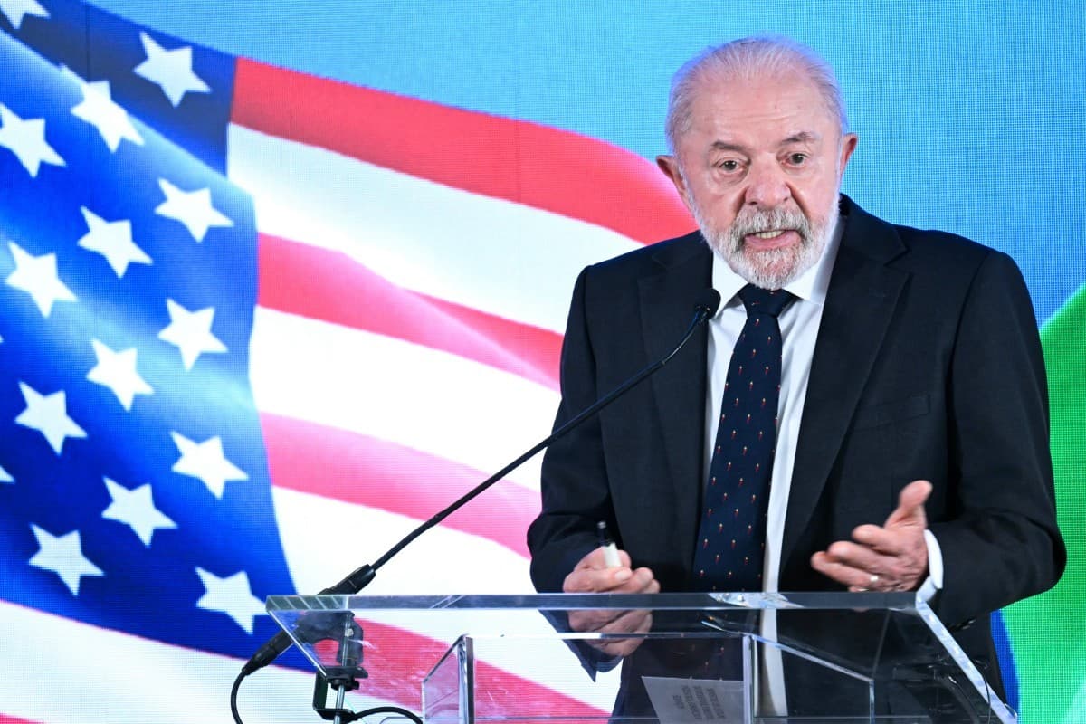 Tempestade política: Lula reage a novas tarifas dos EUA e aponta interferência externa