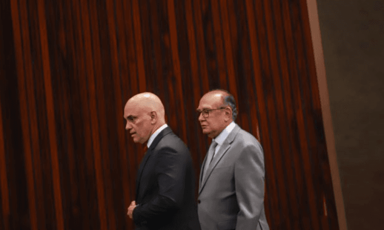 Moraes envia a Gilmar Mendes habeas corpus que pede prisão domiciliar para Bolsonaro