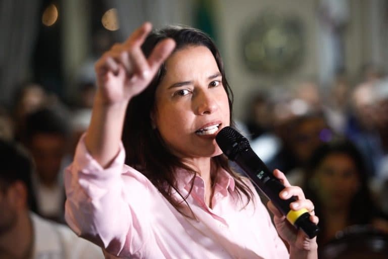 Raquel Lyra anuncia que lançará edital da duplicação da BR-232 até Belo Jardim