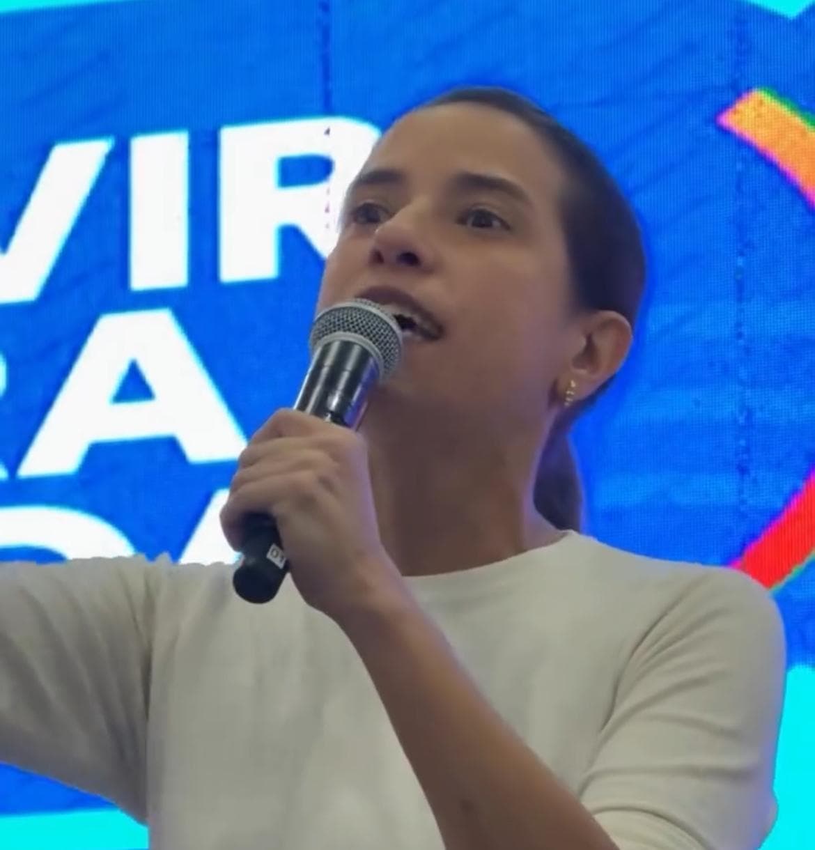 “Foram para trás muitas promessas”, afirma Raquel Lyra em recado à oposição