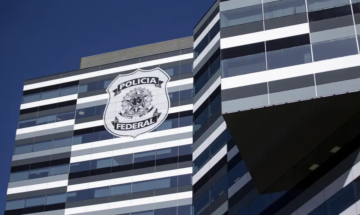 Toffoli determina novas diligências em investigação que envolve sócio do Banco Master