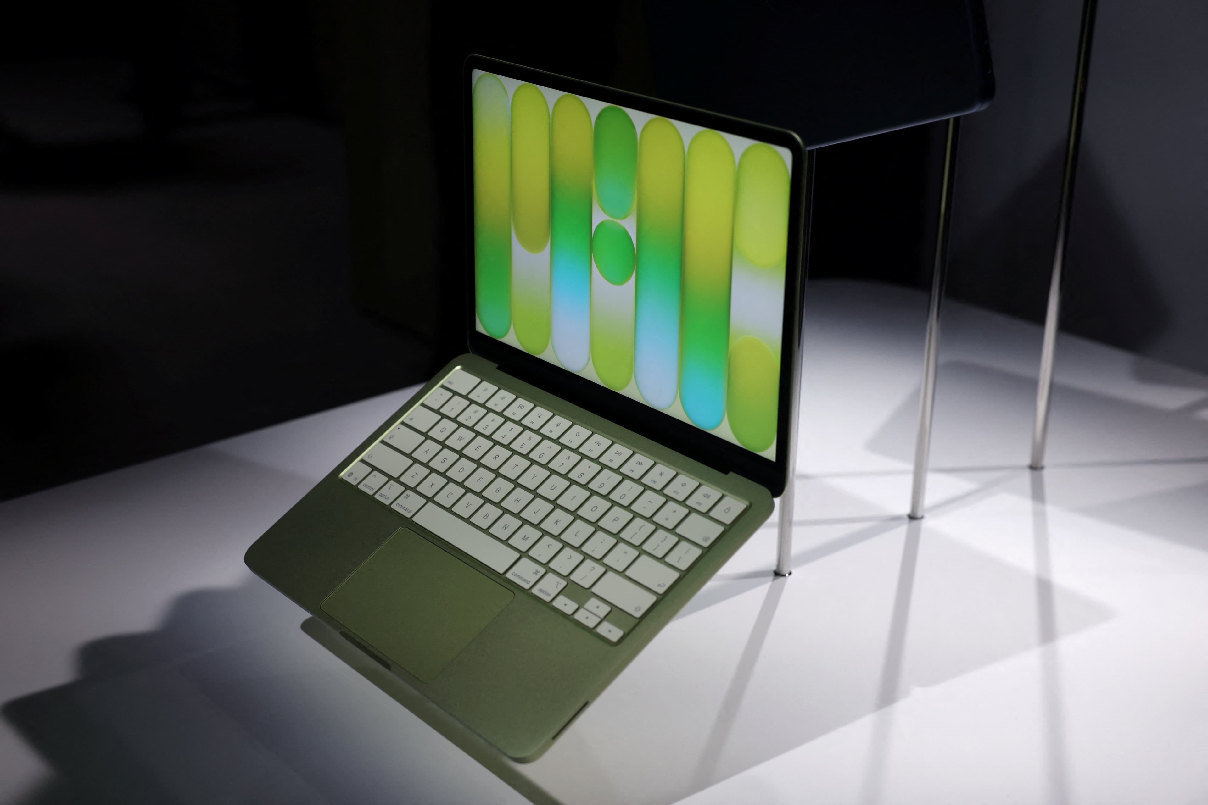 Impacto global: Apple e Microsoft anunciam aumentos expressivos nos preços de eletrônicos
