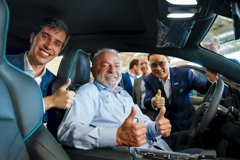 Lula destaca parceria estratégica com a China e alerta sobre endividamento das famílias brasileiras