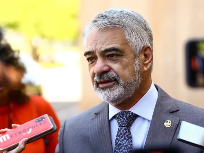 Humberto Costa lidera cenários para o Senado em Pernambuco, aponta Paraná Pesquisas