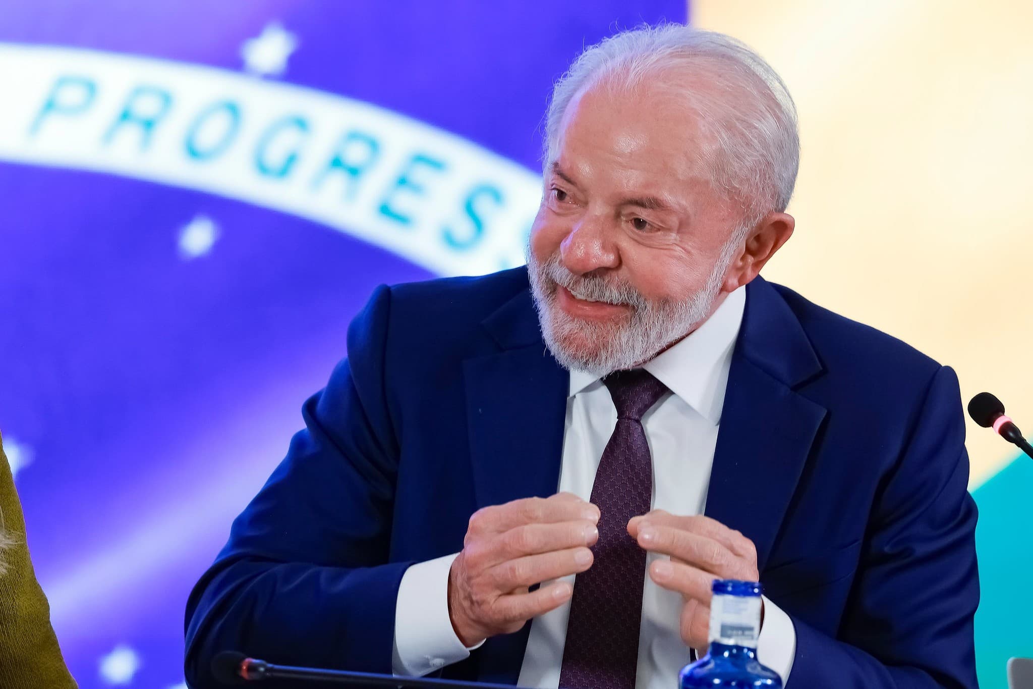 Lula projeta cenário eleitoral para o PT e defende estratégias do governo em encontro nacional