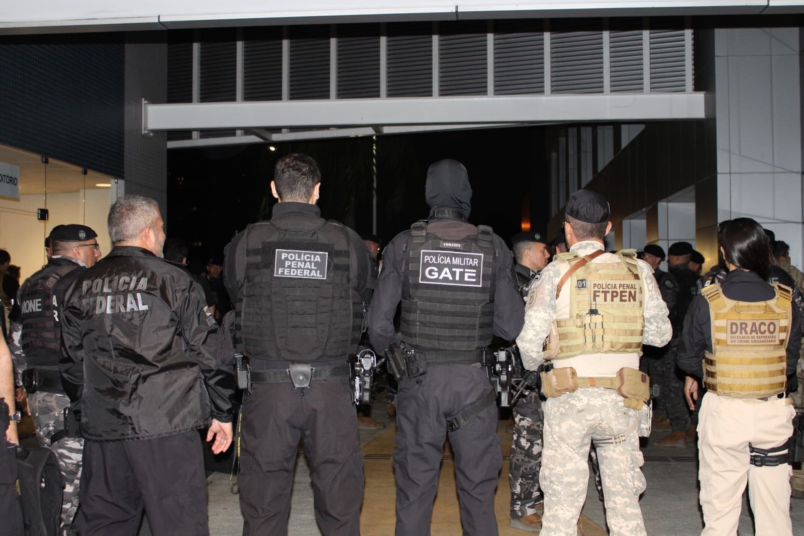 Polícia Federal deflagra megaoperação contra facções criminosas em 16 estados brasileiros