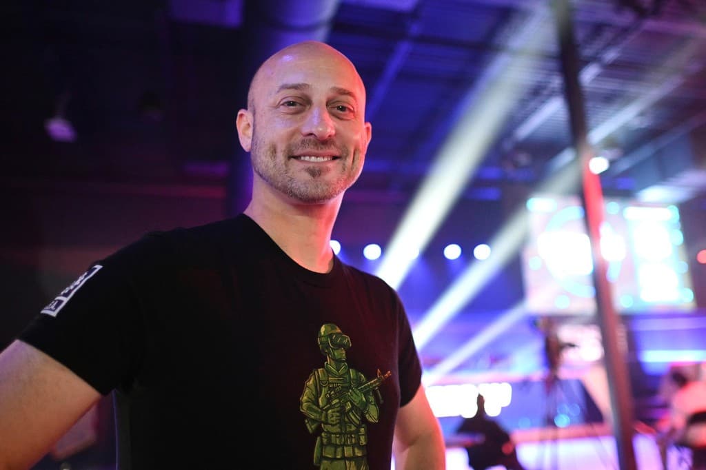 Joshua Baer, fundador da Capital Factory, morre em trágico acidente aéreo no Texas