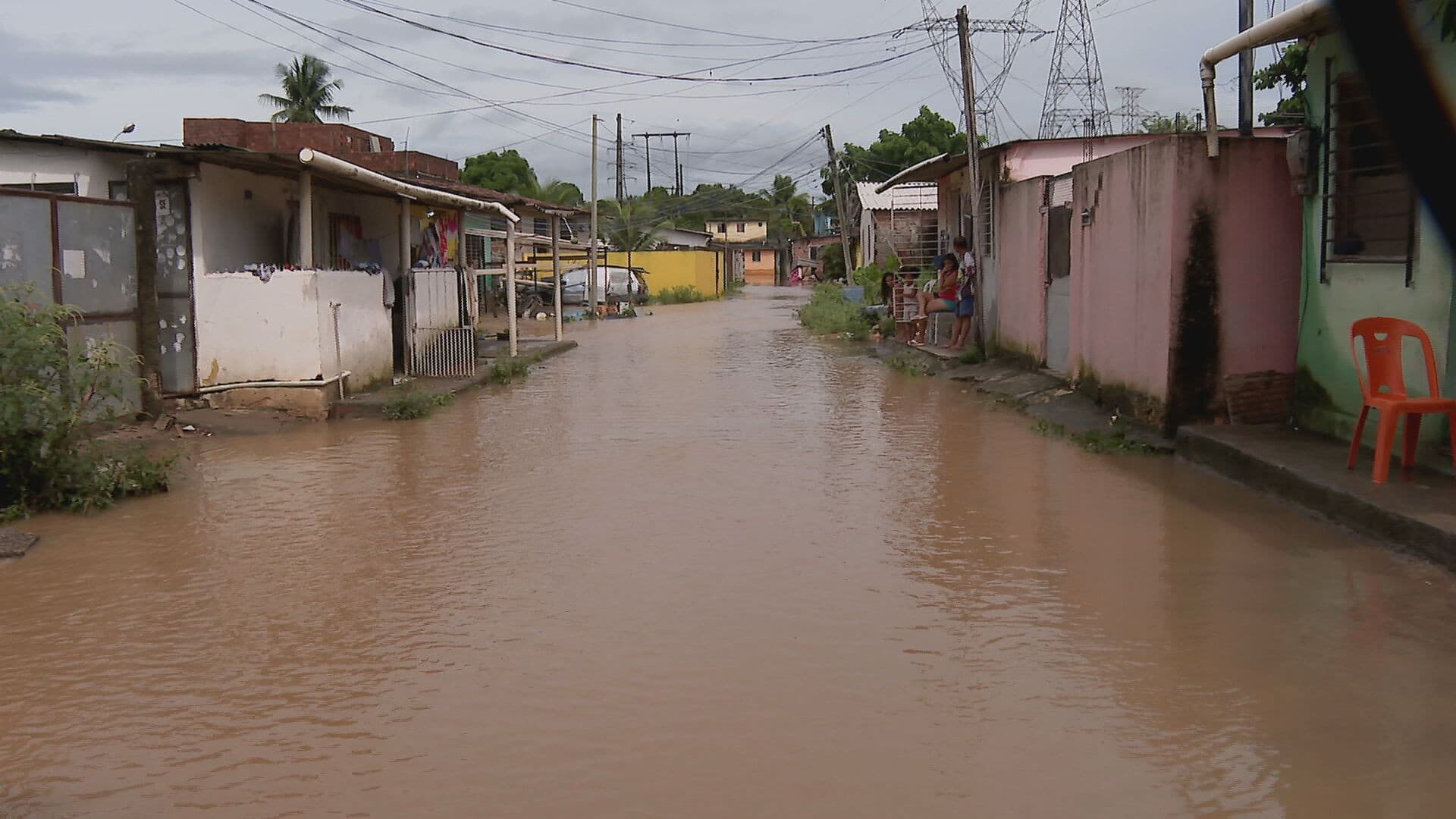 Alepe aprova auxílio emergencial e fundo de prevenção após chuvas em Pernambuco
