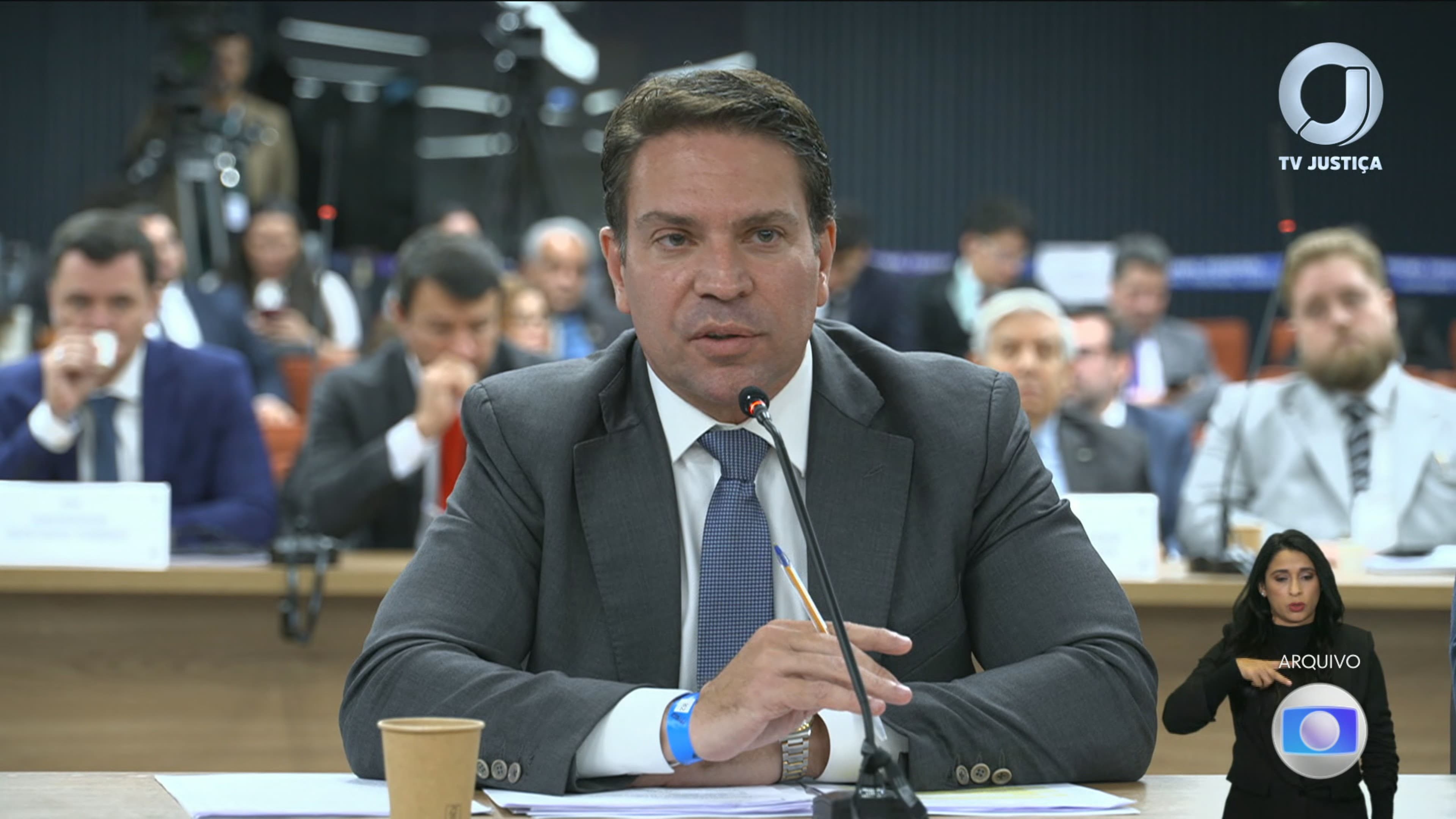 Ex-deputado Alexandre Ramagem é preso pelo ICE nos Estados Unidos