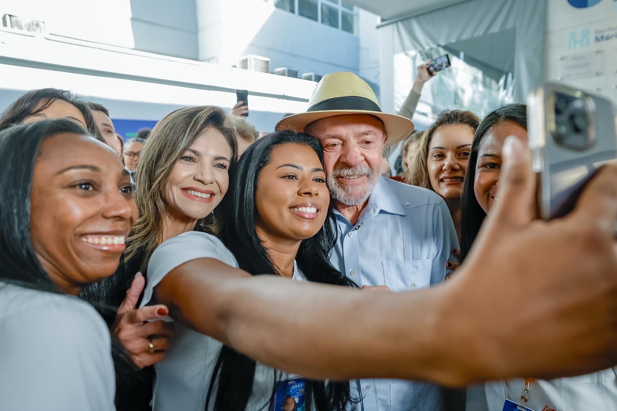 Lula brinca com situação de Neymar na Seleção Brasileira e menciona conceito de 'home office'