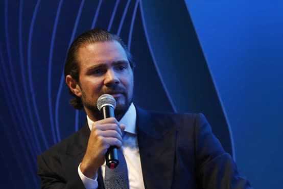 PF faz operação contra banqueiro Daniel Vorcaro e bloqueia mais de R$ 5,7 bilhões