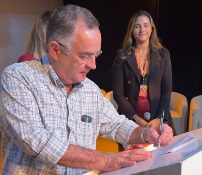  Prefeitura de Arcoverde firma acordo com o Sebrae