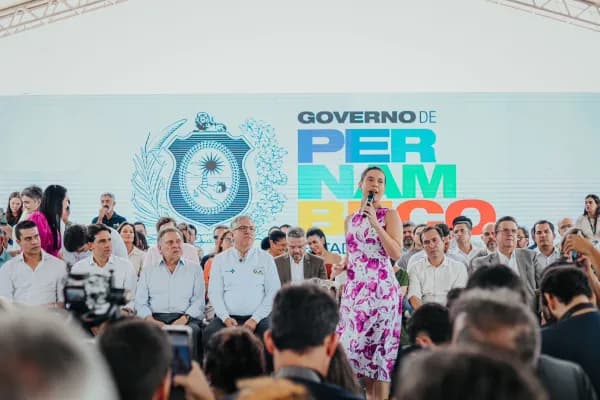 Raquel Lyra inaugura Hospital da Mulher do Agreste