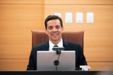 Carlos Neves é eleito presidente do TCE-PE para o biênio 2026-2027