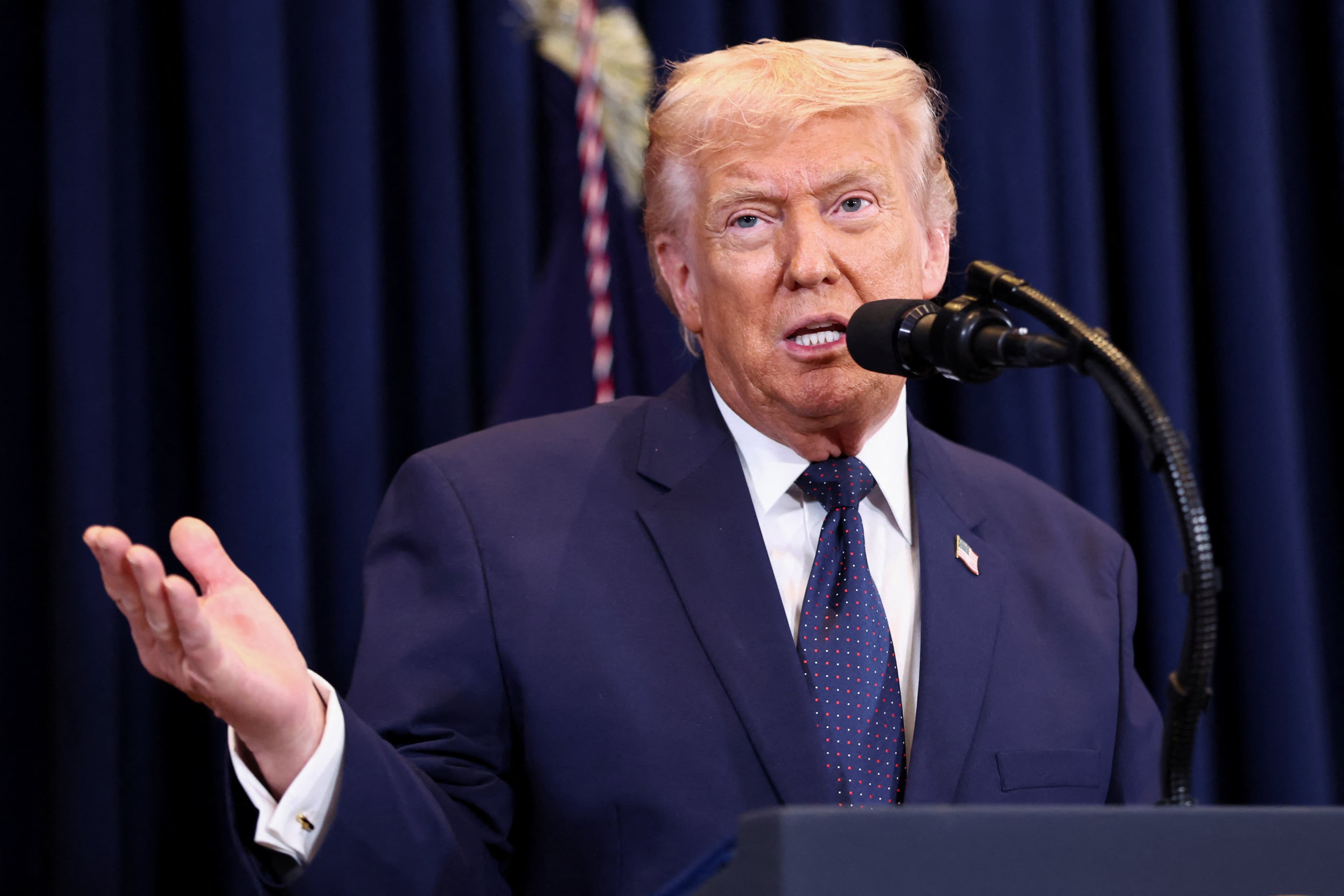 Declarações de Trump sobre fim de conflito geram alívio no mercado global de petróleo