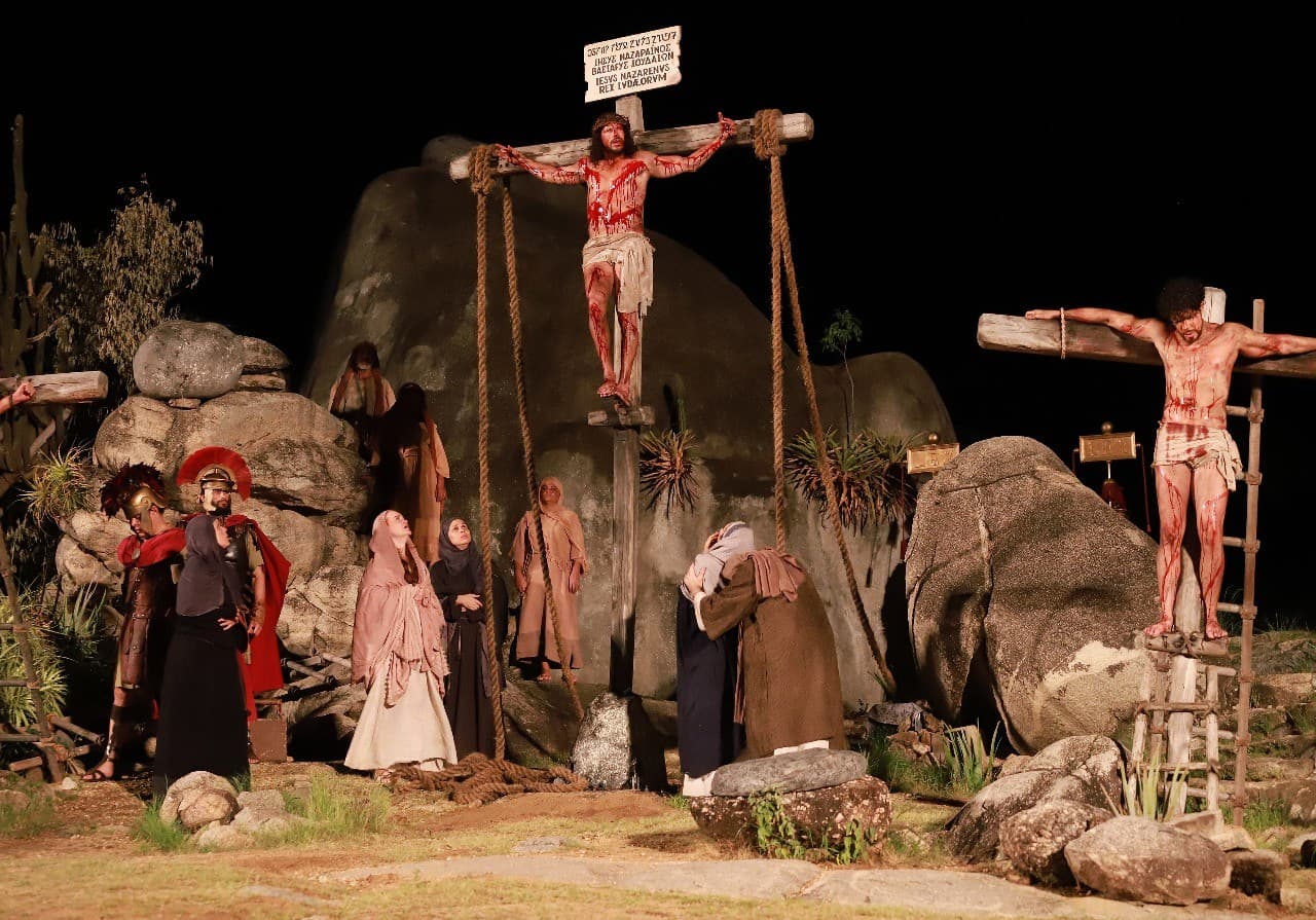 Paixão de Cristo de Nova Jerusalém inova em 2026 com ascensão tecnológica e atrai milhares ao Agreste