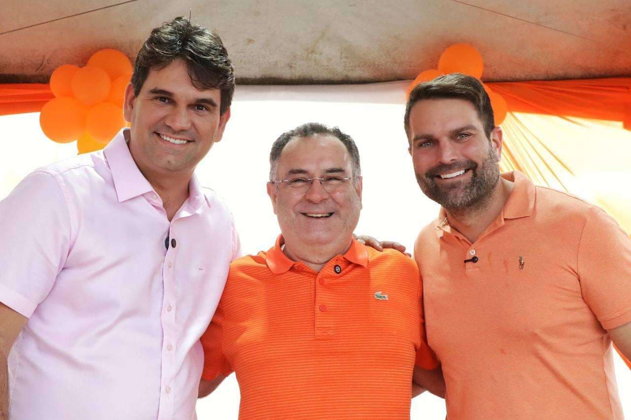 Zeca Cavalcanti reforça aliança política em grande ato de lançamento de pré-candidaturas em Paudalho