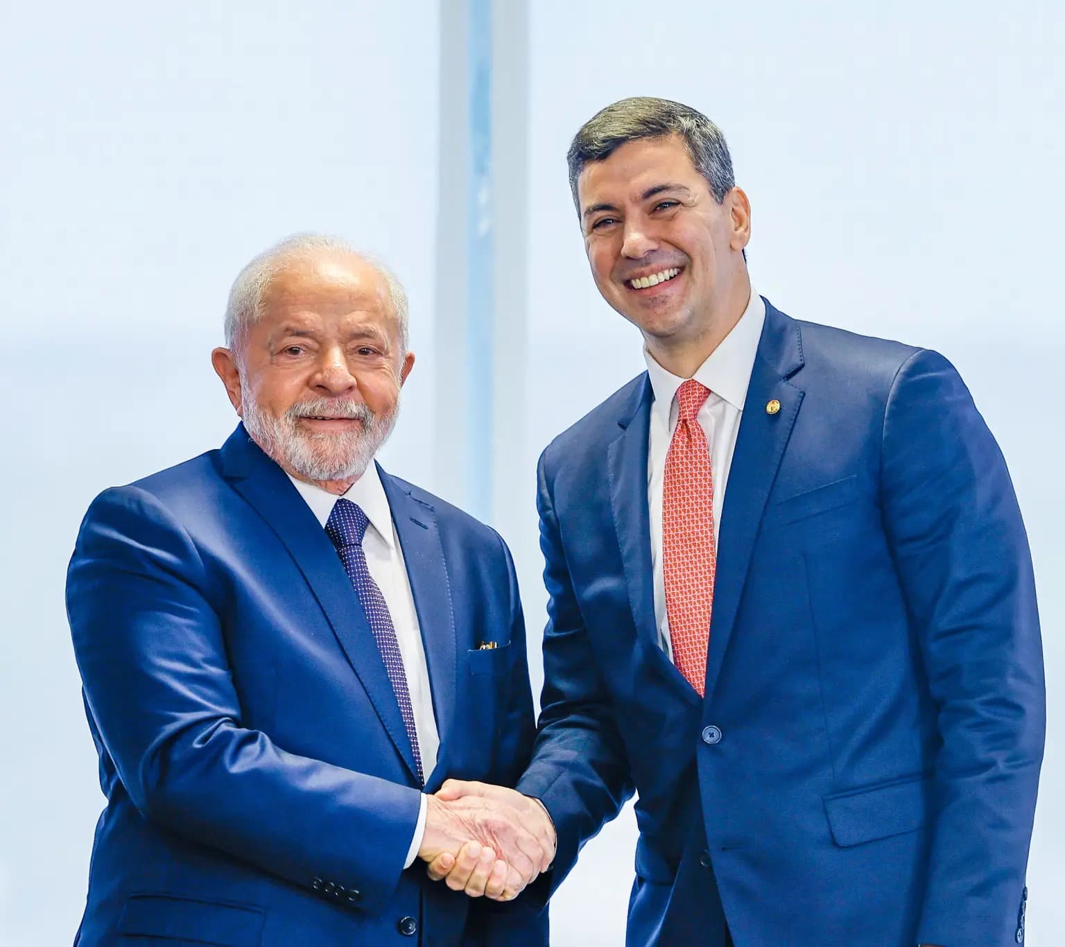 Política fiscal do Brasil impulsiona atração de investimentos para o Paraguai