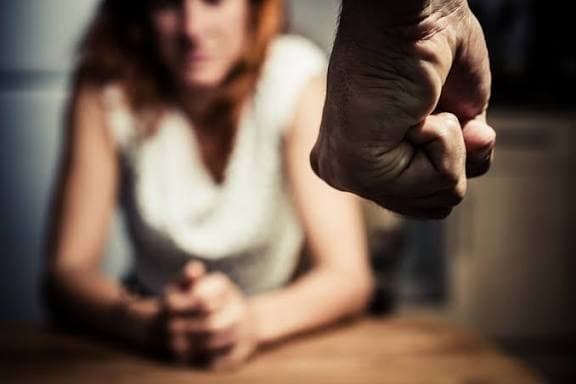 Justiça em Custódia: Homem é Condenado a 40 Anos por Tentativa de Feminicídio