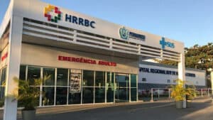 Família denuncia negligência após morte de bebê em hospital de Arcoverde