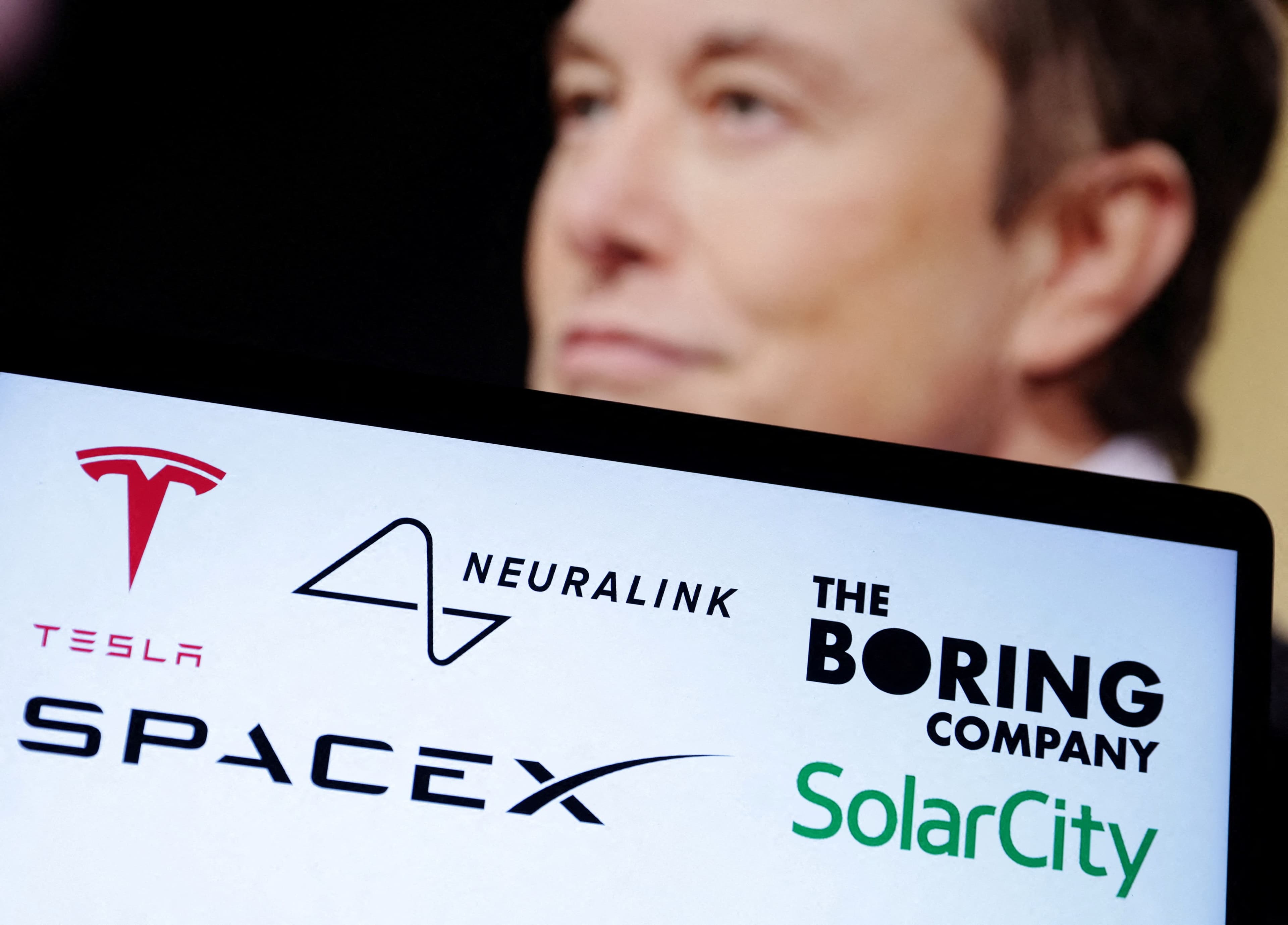 SpaceX conquista contrato multibilionário com Força Espacial dos EUA para rede de comunicações