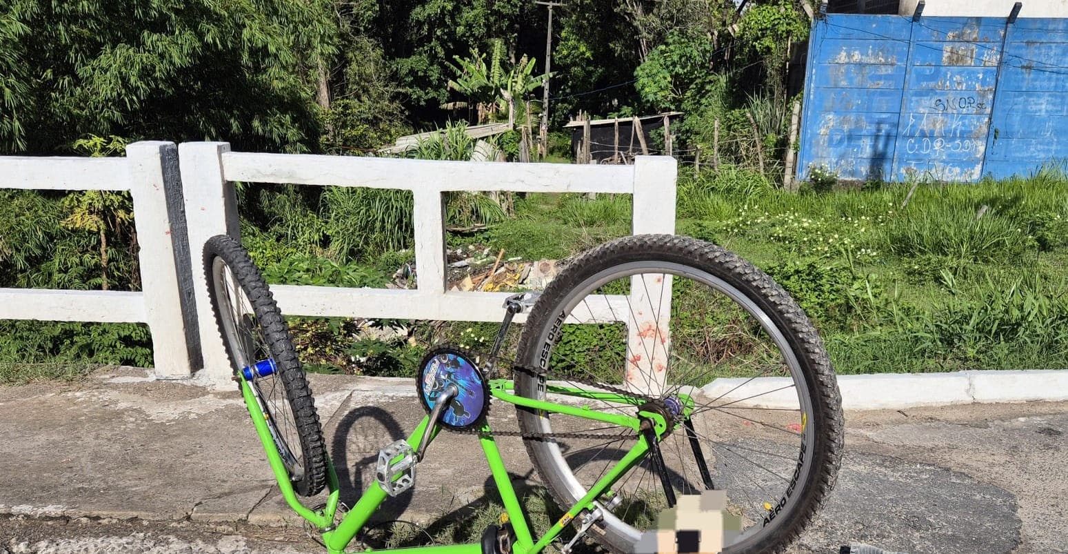 Jovem ciclista morre atropelado por caminhão na BR-101, no Recife