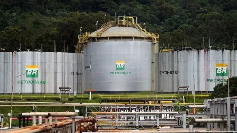 Produção brasileira de petróleo mantém patamar histórico impulsionada pelo pré-sal