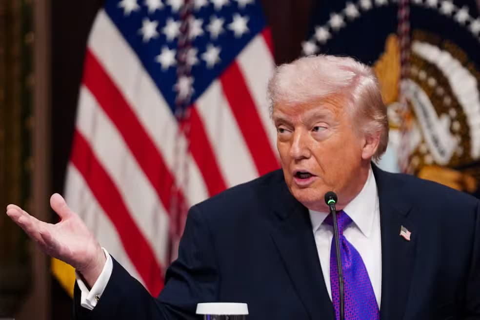 Trump exige “rendição incondicional” do Irã em meio à escalada da guerra no Oriente Médio