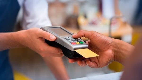 Superendividamento atinge quase 130 milhões de brasileiros, aponta Banco Central
