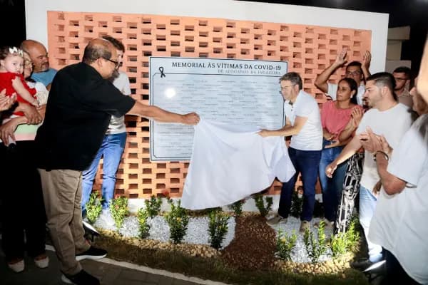 Prefeitura de Afogados inaugura praça e memorial em homenagem às vítimas da COVID-19