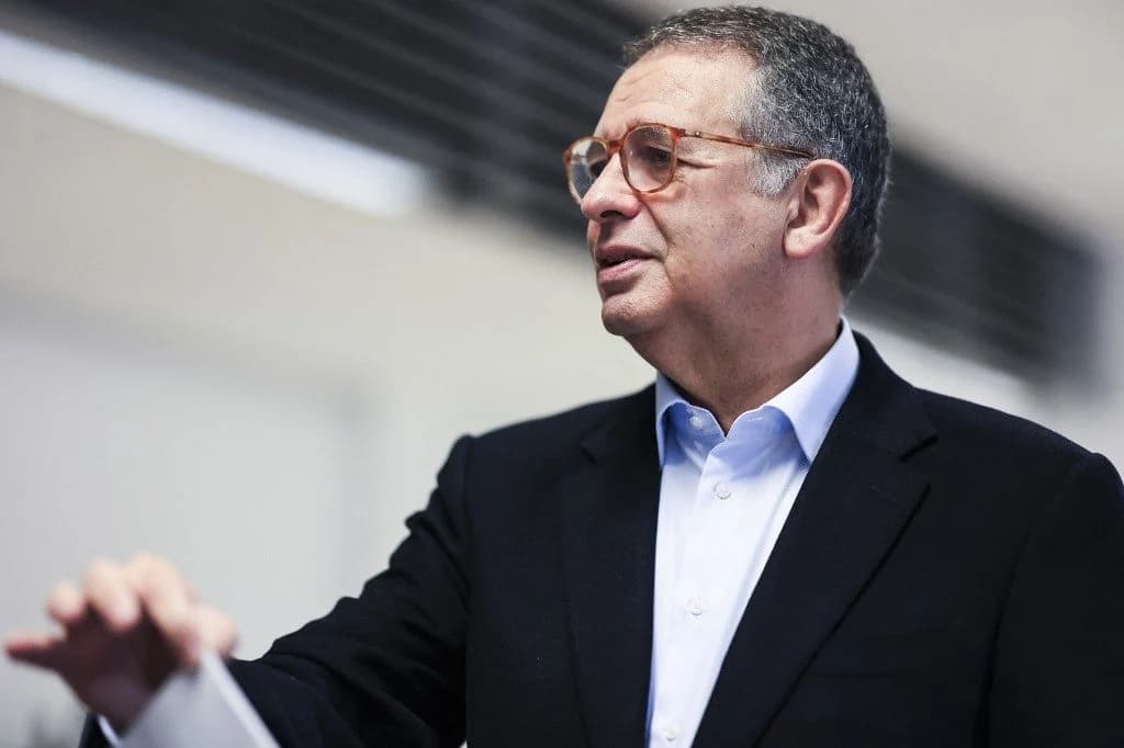 António José Seguro vence eleição presidencial em Portugal com votação histórica