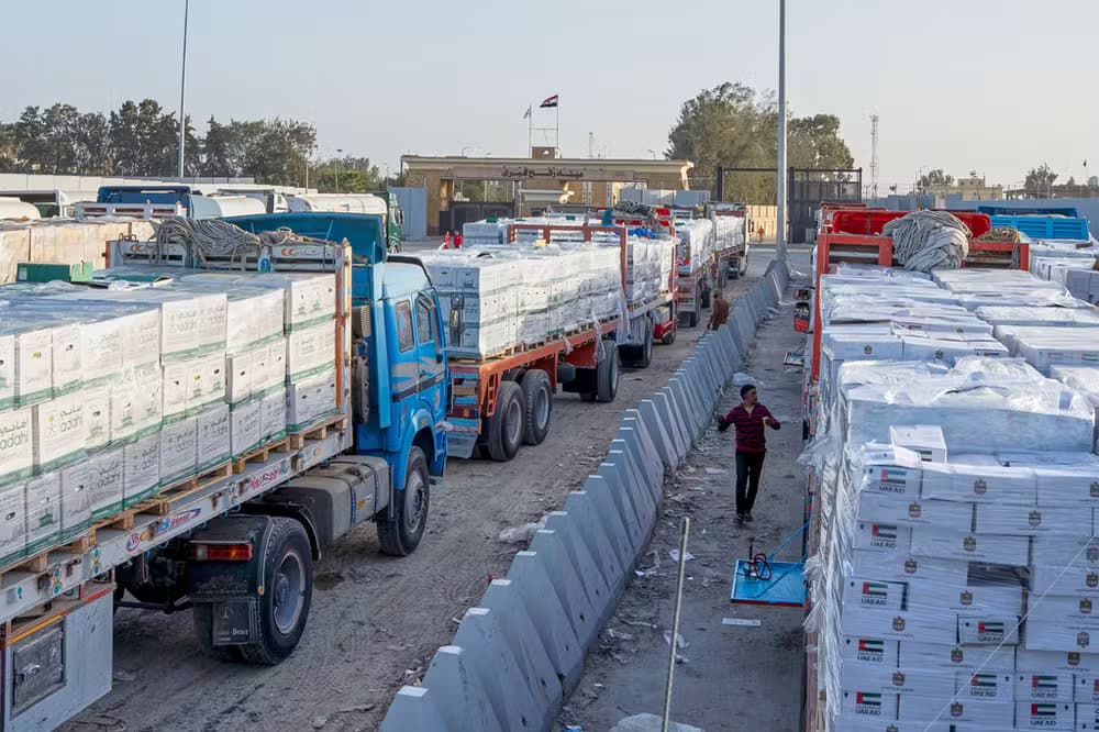 Passagem de Rafah tem reabertura parcial e deve retomar travessias nesta segunda-feira