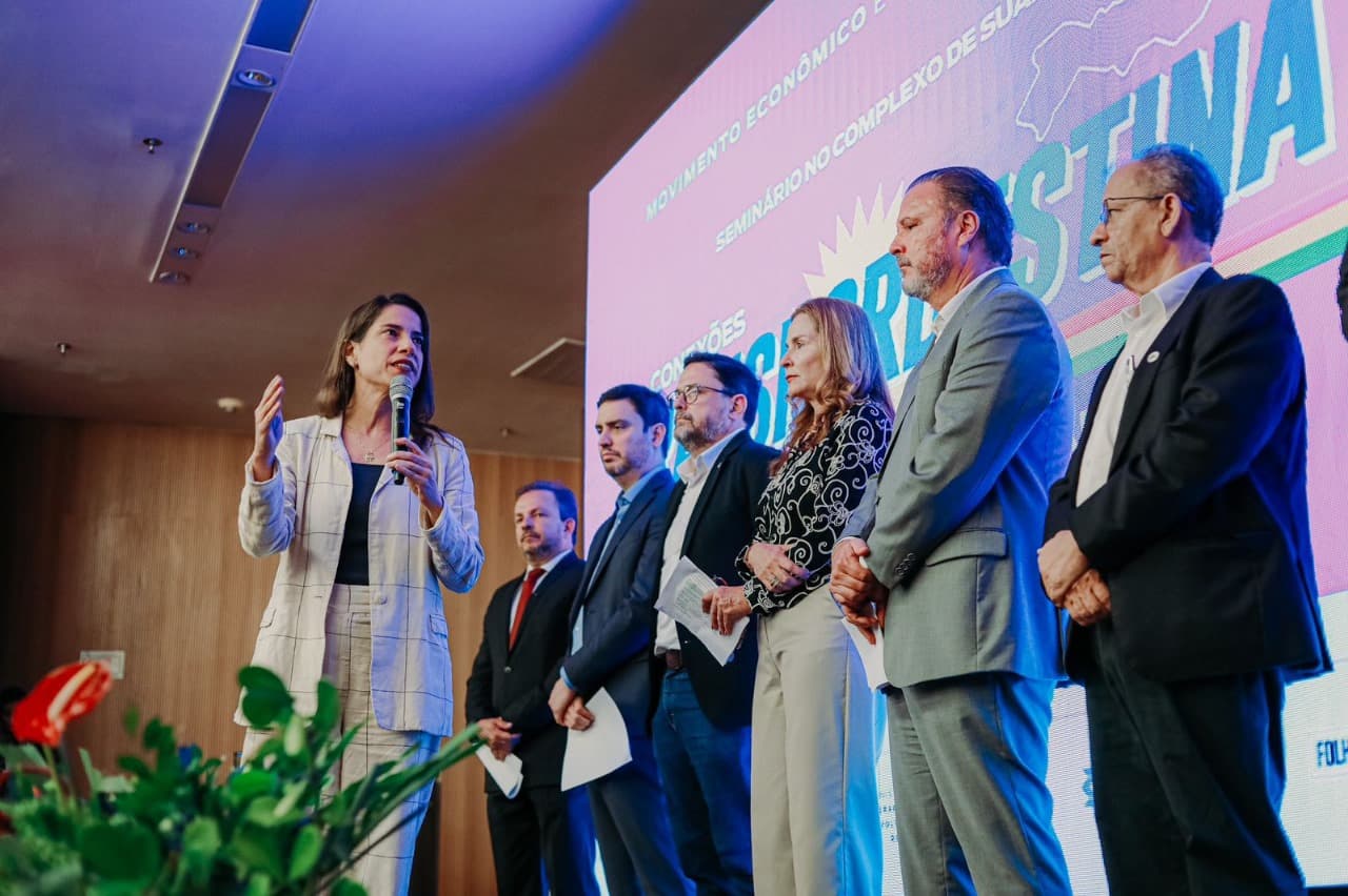 Raquel Lyra reforça importância da Transnordestina para competitividade de Pernambuco
