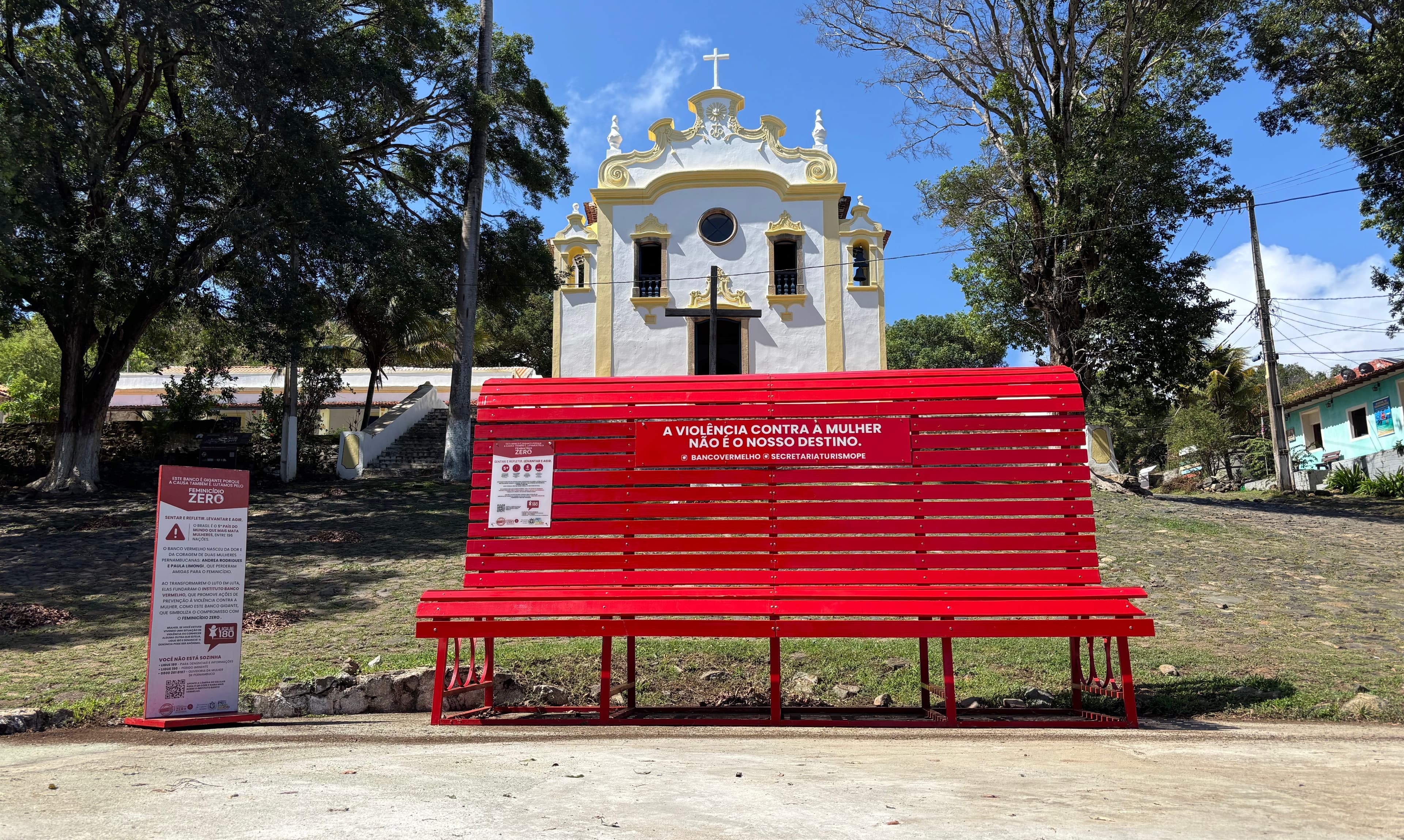 Fernando de Noronha celebra Dia Internacional da Mulher com foco na conscientização contra a violência