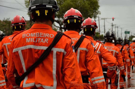 Arcoverde celebra chegada de 51 novos bombeiros para proteger vidas