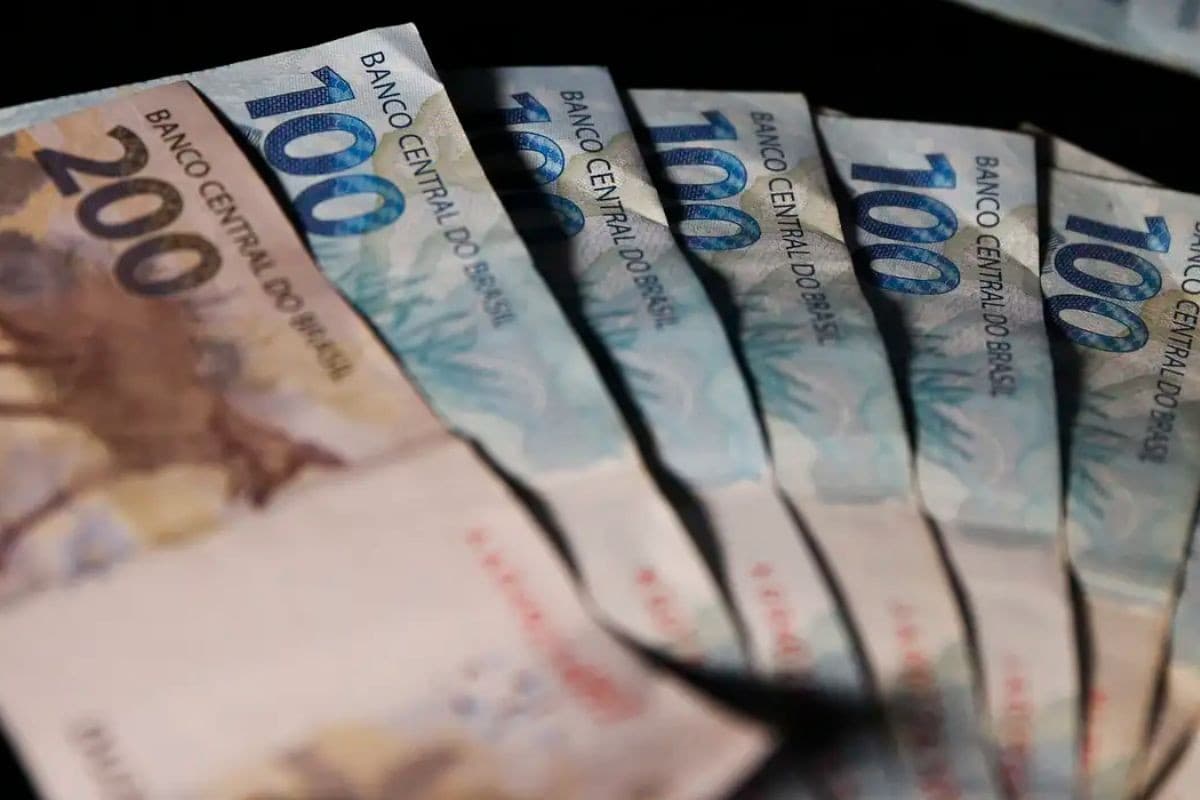 Governo Federal antecipa 13º salário para beneficiários do INSS: Confira datas e quem tem direito