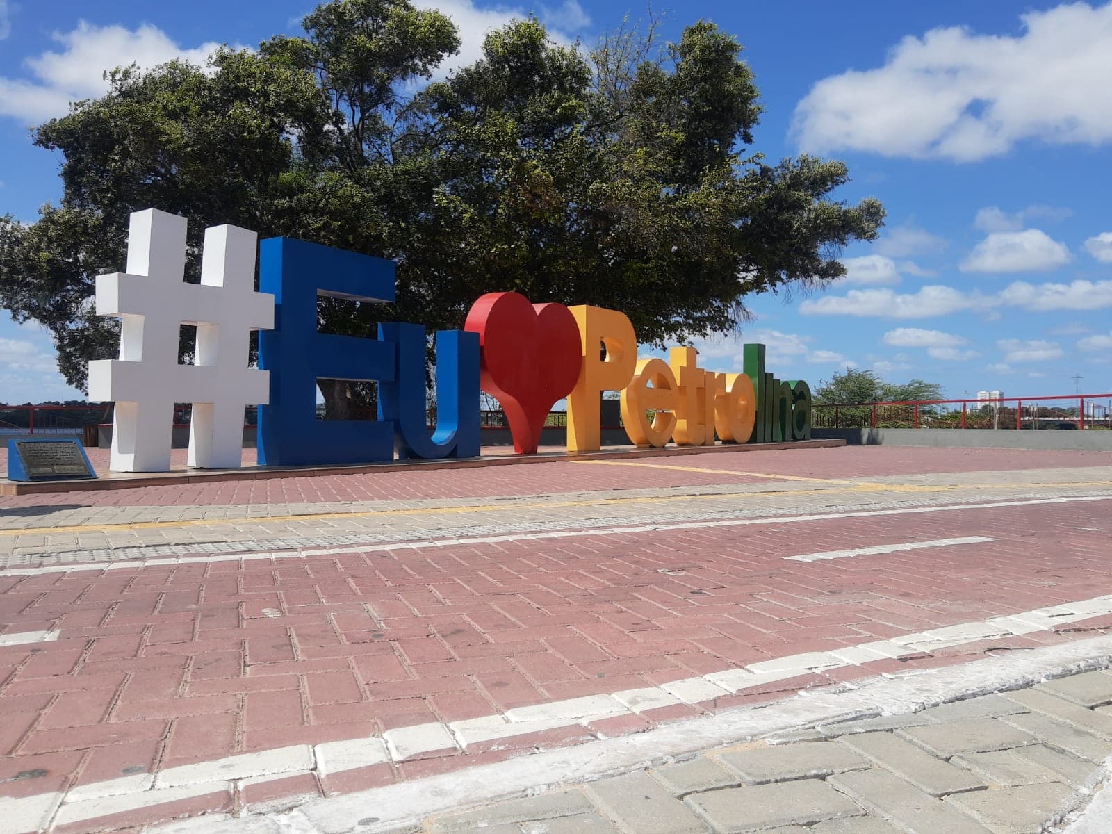 Petrolina amplia celebrações juninas com a criação da Tenda do Forró na Orla